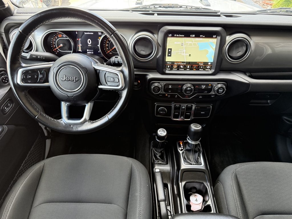 Used 2021 Jeep Wrangler Unlimited Sahara w/ Uconnect 4C Nav & Sound Group AWD/4WD image 22