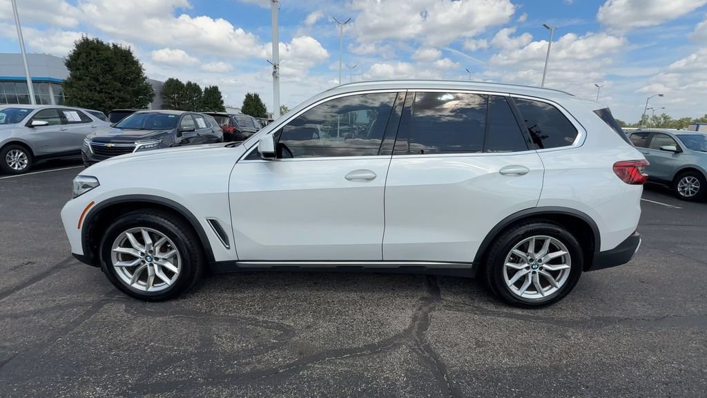 Used 2019 BMW X5 xDrive40i w/ Convenience Package AWD/4WD image 5