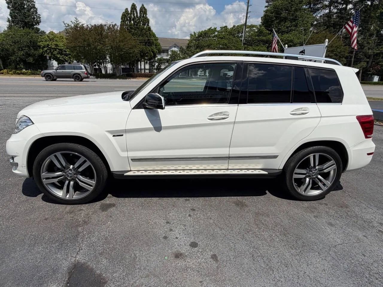 Used 2015 Mercedes-Benz GLK 350 4MATIC w/ Premium 1 Package image 5