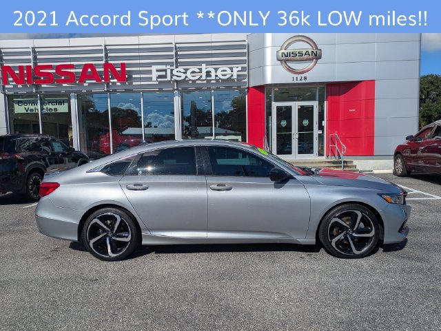 Used 2021 Honda Accord Sport image 3