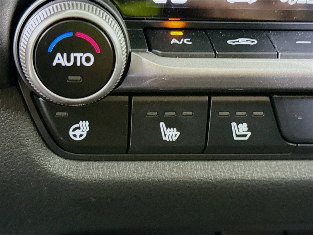 Used 2024 MAZDA CX-50 AWD 2.5 Turbo w/ Weather Package image 12