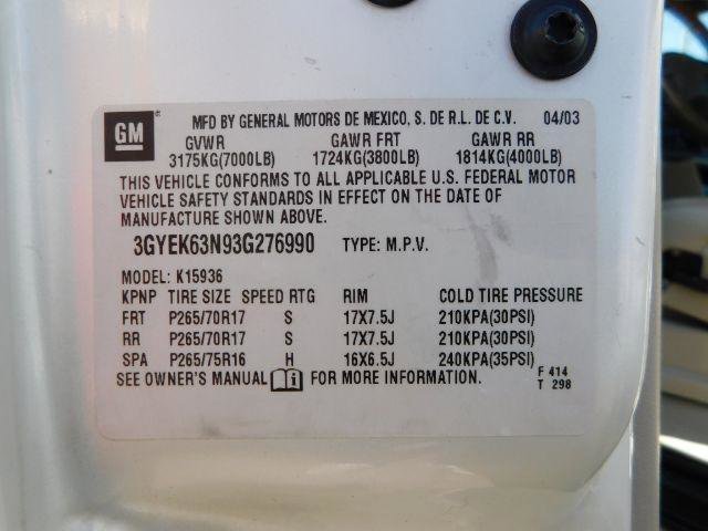 Used 2003 Cadillac Escalade EXT w/ Marketing Vehicle Package image 17