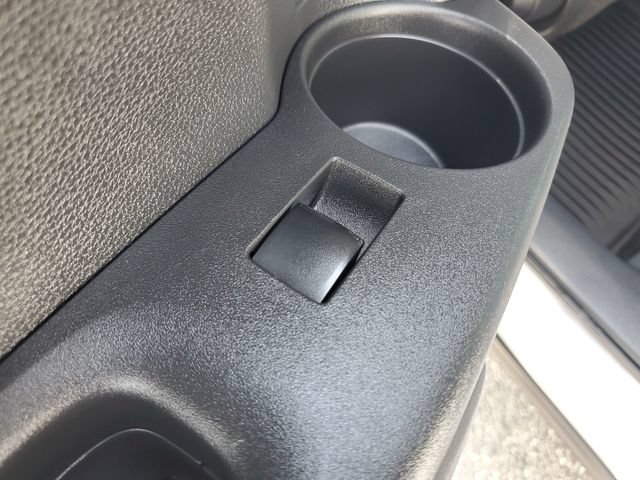 Used 2022 Toyota Corolla Cross L FWD image 14