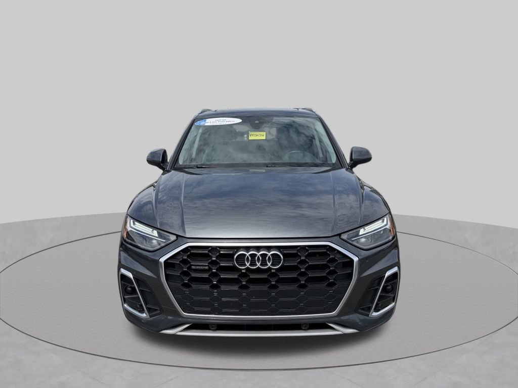Used 2022 Audi Q5 2.0T Premium w/ Convenience Package AWD/4WD image 3