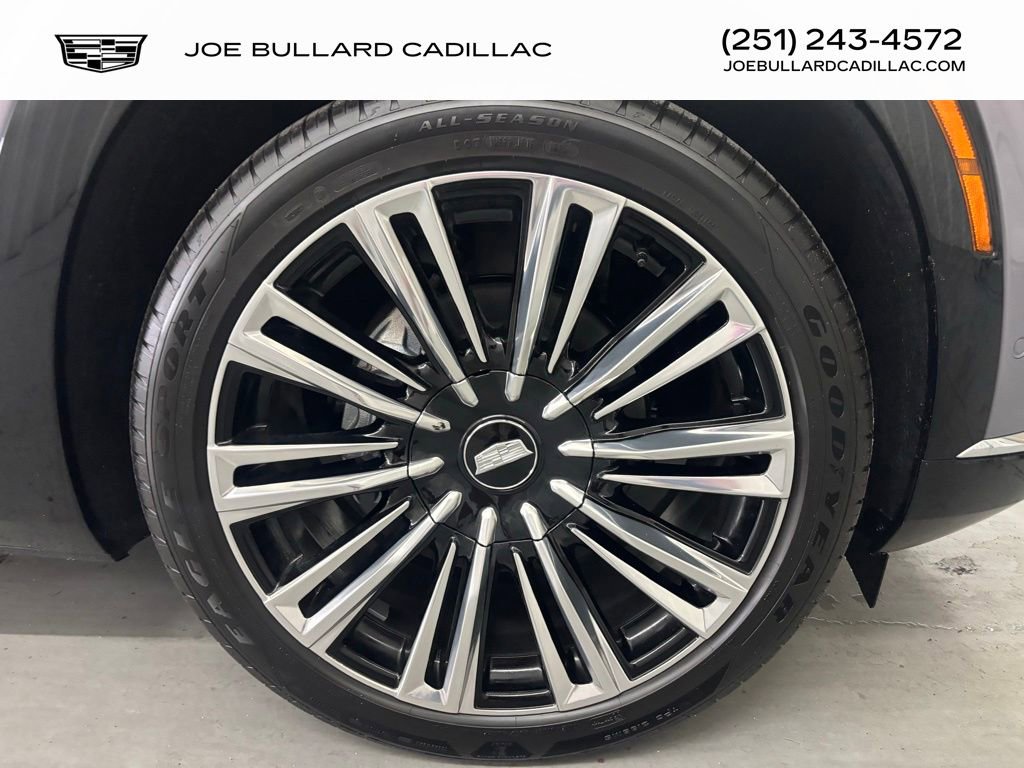 New 2026 Cadillac Vistiq Premium Luxury w/ LPO, Floor Liner Package image 17