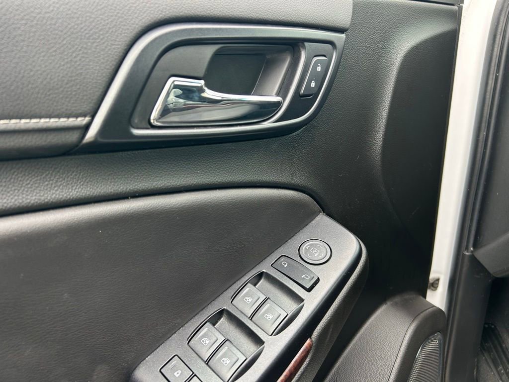 Used 2019 GMC Yukon SLE w/ HD Trailering Package image 10