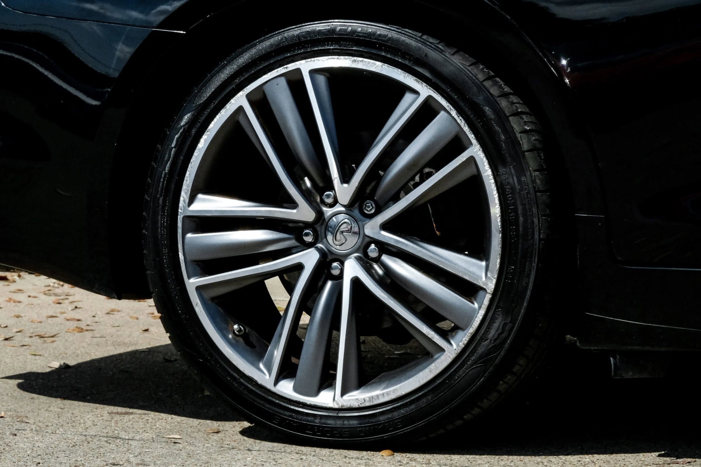 Used 2016 INFINITI Q50 3.0t Premium w/ Driver Assistance Package image 57