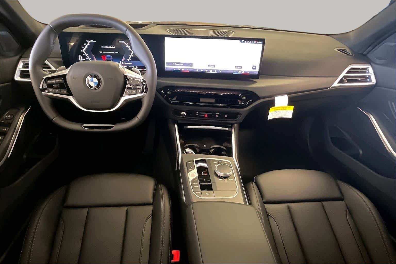 Used 2026 BMW 330i Sedan w/ Premium Package RWD image 10