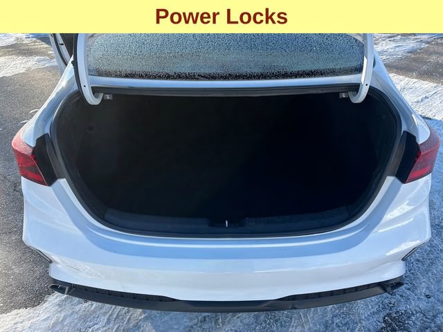 Used 2023 Kia Forte LXS image 12