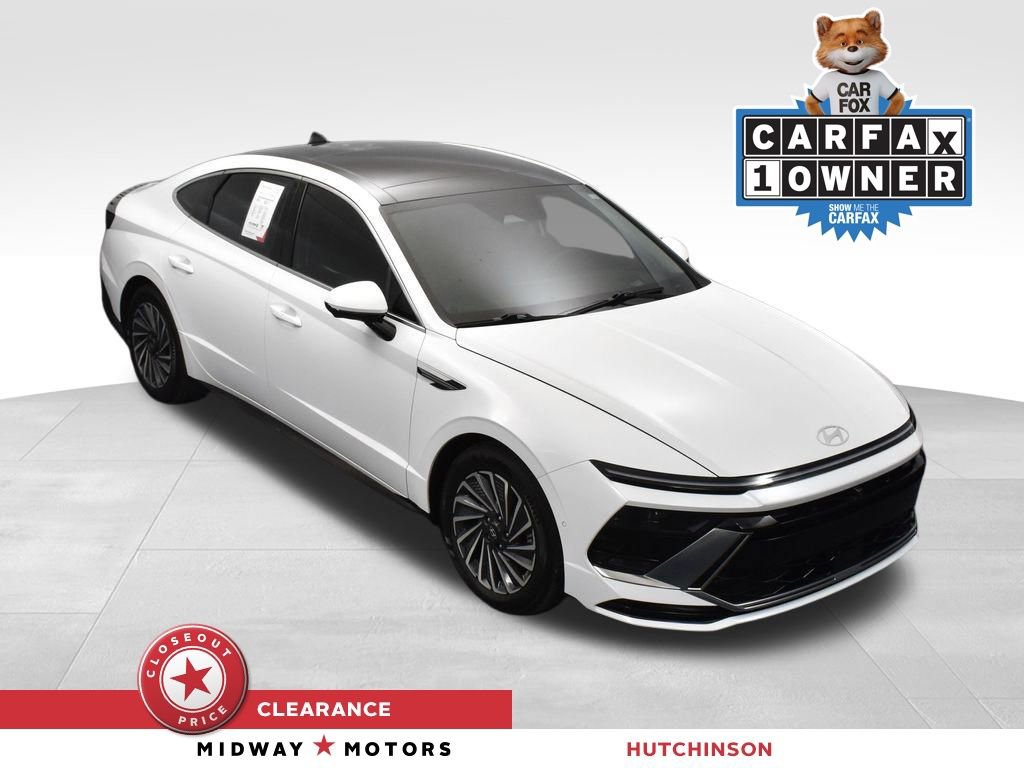 Used 2025 Hyundai Sonata Limited image 1