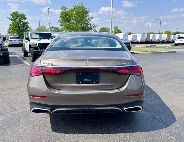 New 2026 Mercedes-Benz E 450 4MATIC Sedan image 10