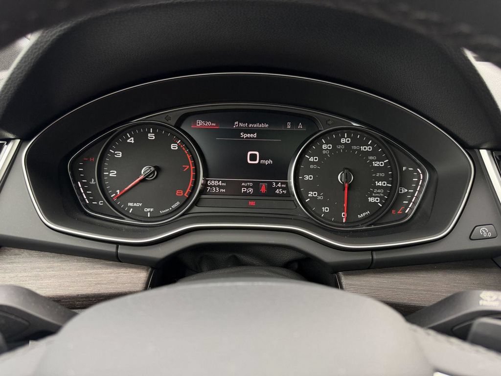 Used 2025 Audi Q5 2.0T Premium AWD/4WD image 23