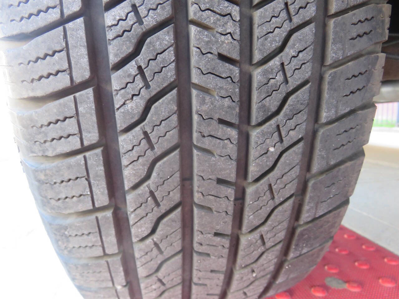 Used 2017 Ford F150 XLT w/ Equipment Group 302A Luxury AWD/4WD image 32