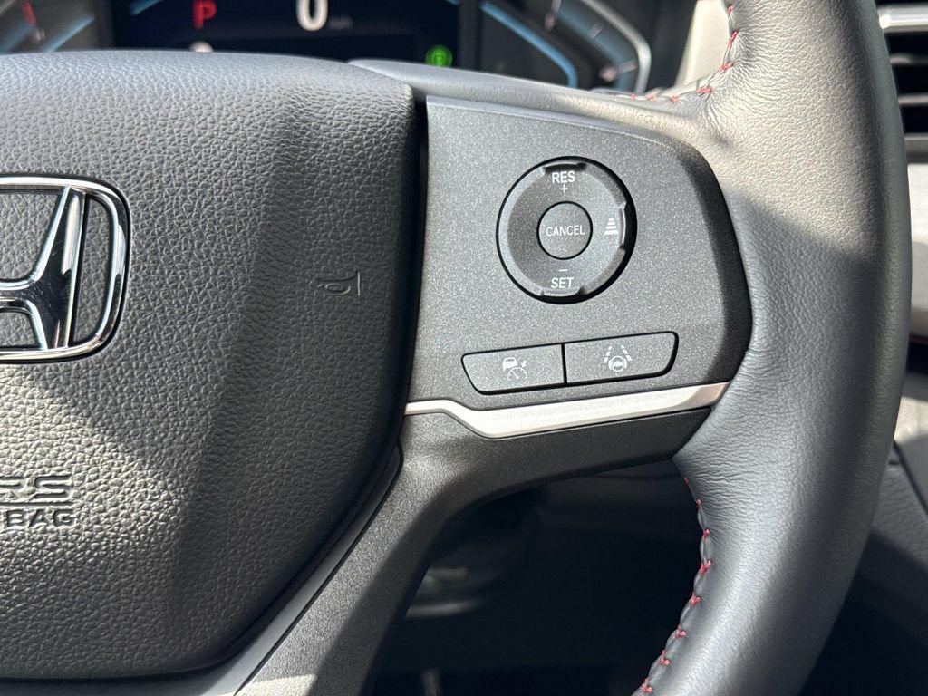 Used 2023 Honda Odyssey Sport image 9