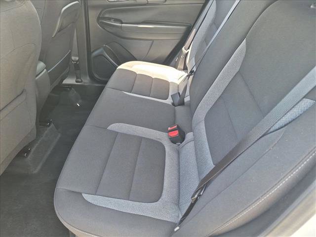 Used 2024 Chevrolet TrailBlazer LT w/ LT Cold Weather Package FWD image 17
