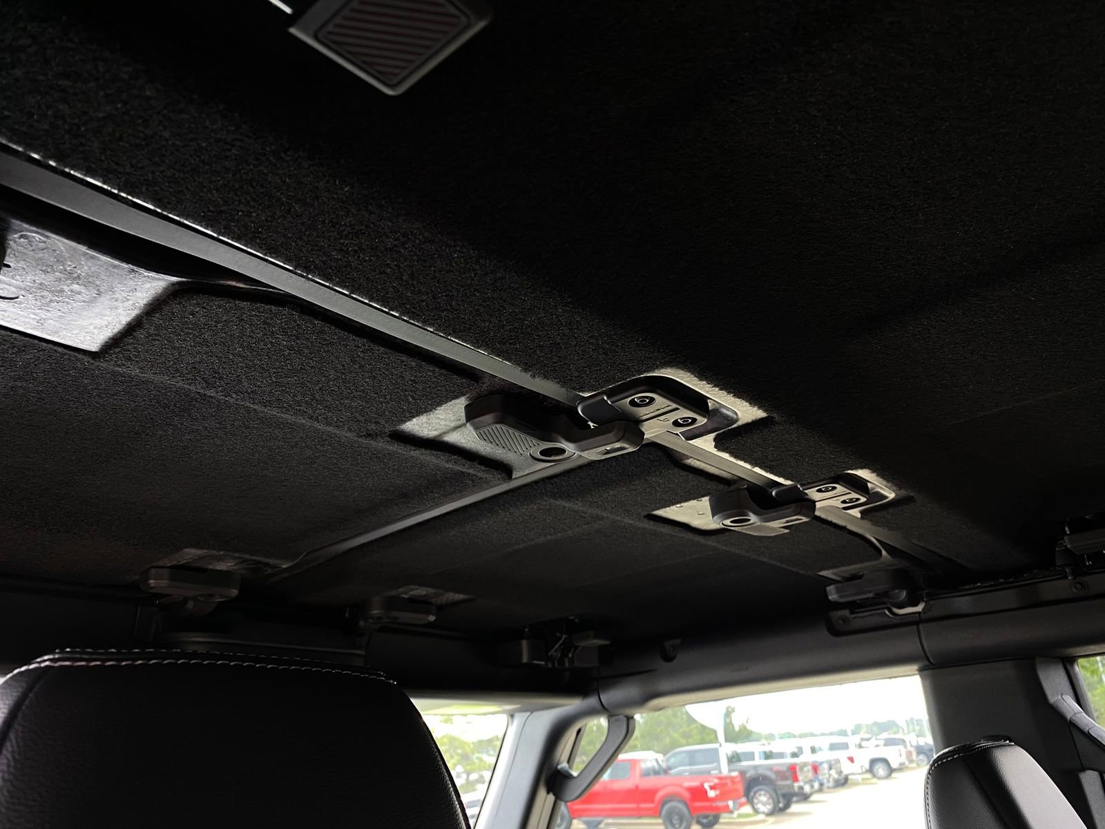 Used 2026 Ford Bronco Outer Banks AWD/4WD image 32