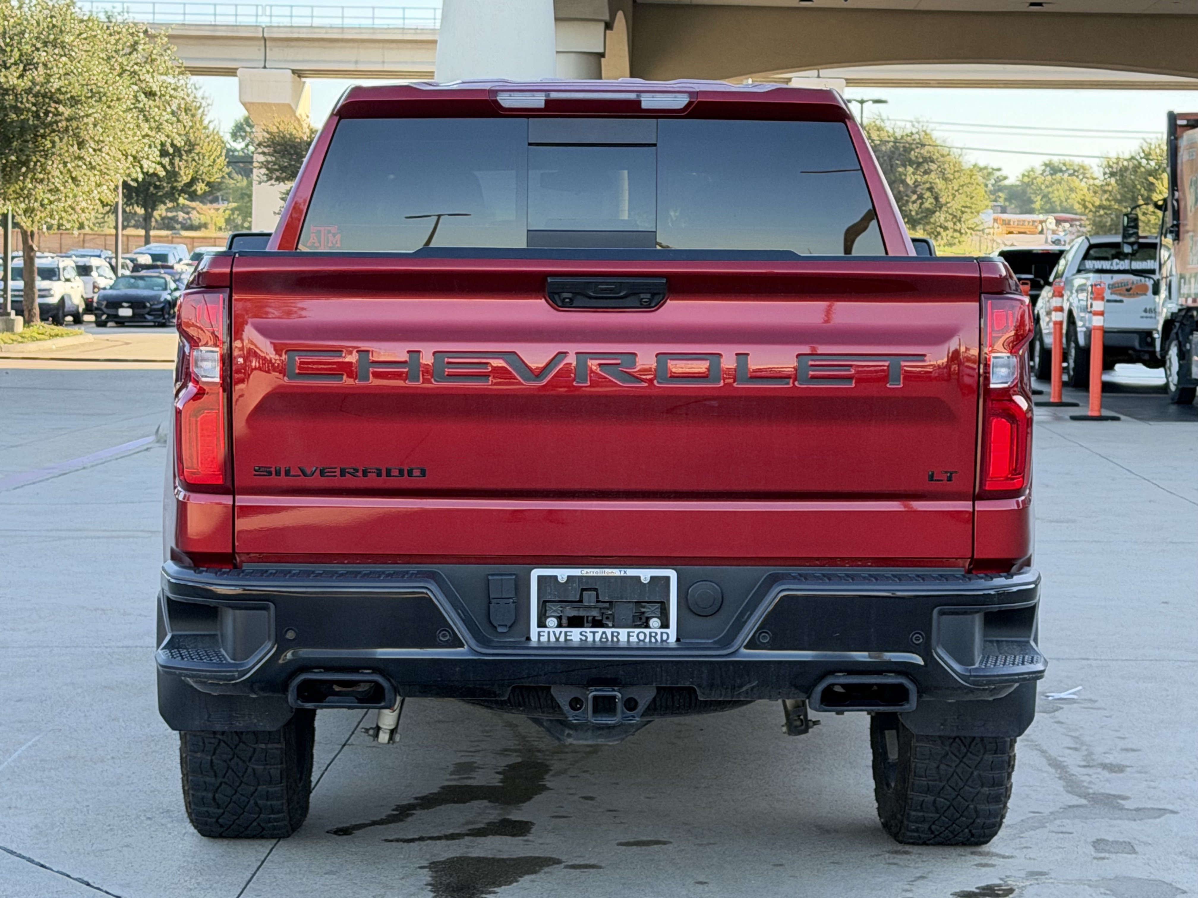 Used 2025 Chevrolet Silverado 1500 LT Trail Boss w/ LT Trail Boss Premium Package AWD/4WD image 5