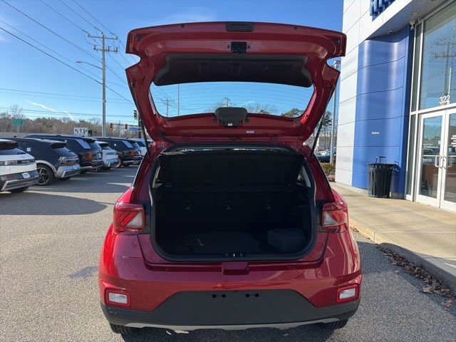 Used 2026 Hyundai Venue SE image 30