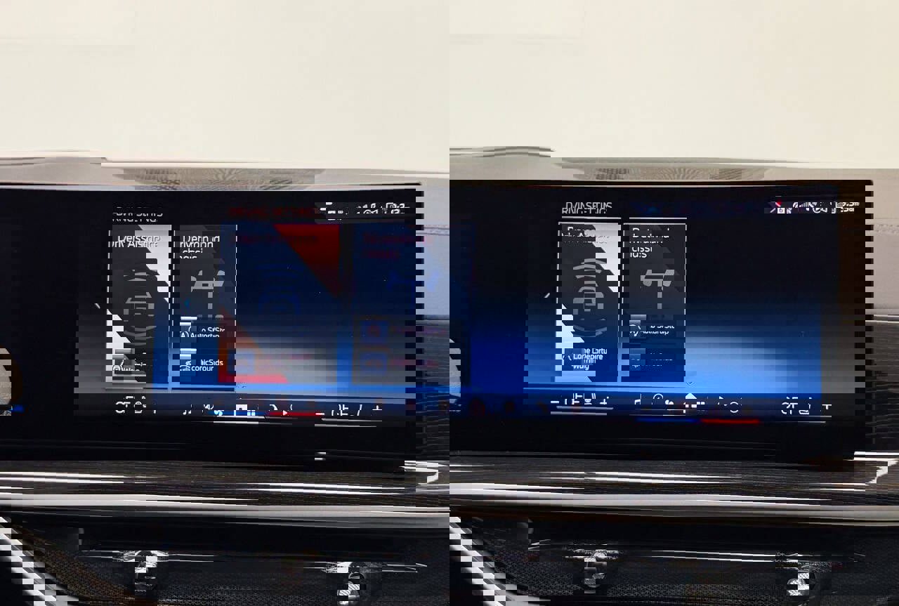 Used 2025 BMW X5 xDrive40i w/ M Sport Package image 79