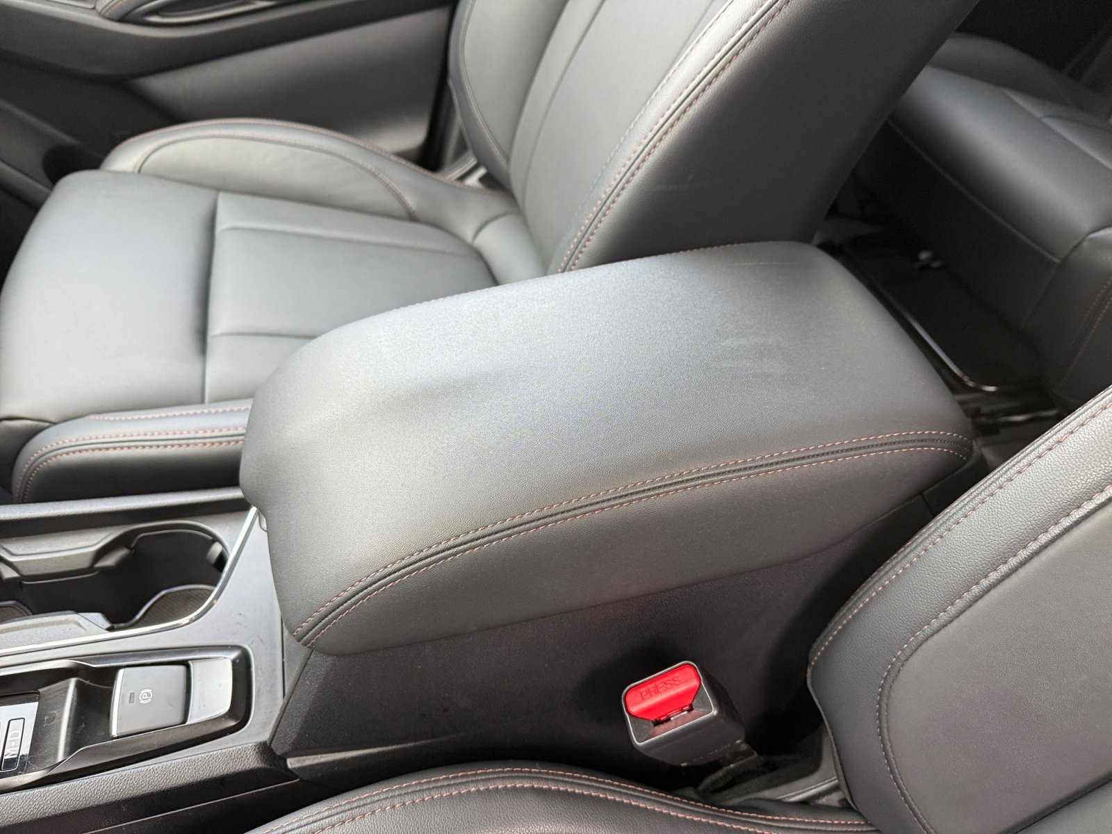 Certified 2025 Subaru Ascent Bronze Edition w/ Popular Package #2 image 14