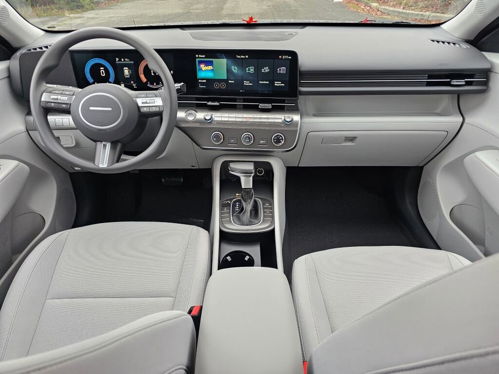 New 2026 Hyundai Kona SE image 13