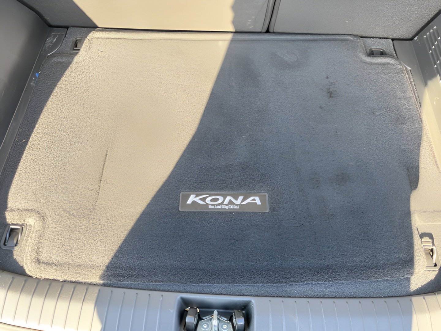 Used 2023 Hyundai Kona SEL w/ Cargo Package image 11