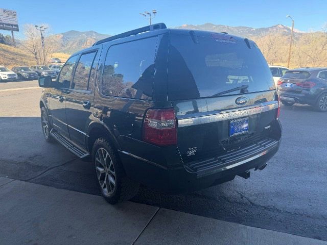 Used 2016 Ford Expedition XLT w/ Equipment Group 202A AWD/4WD image 8