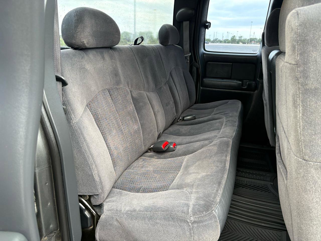 Used 2002 Chevrolet Silverado 1500 LS w/ Heavy Duty Suspension Pkg RWD image 21