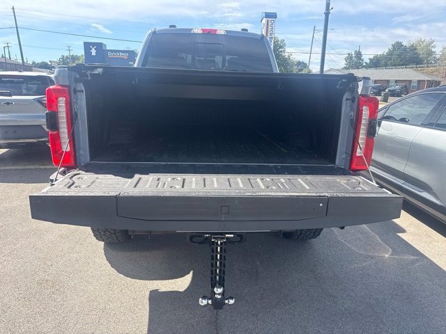 Used 2024 Ford F250 Lariat w/ Black Appearance Package AWD/4WD image 14