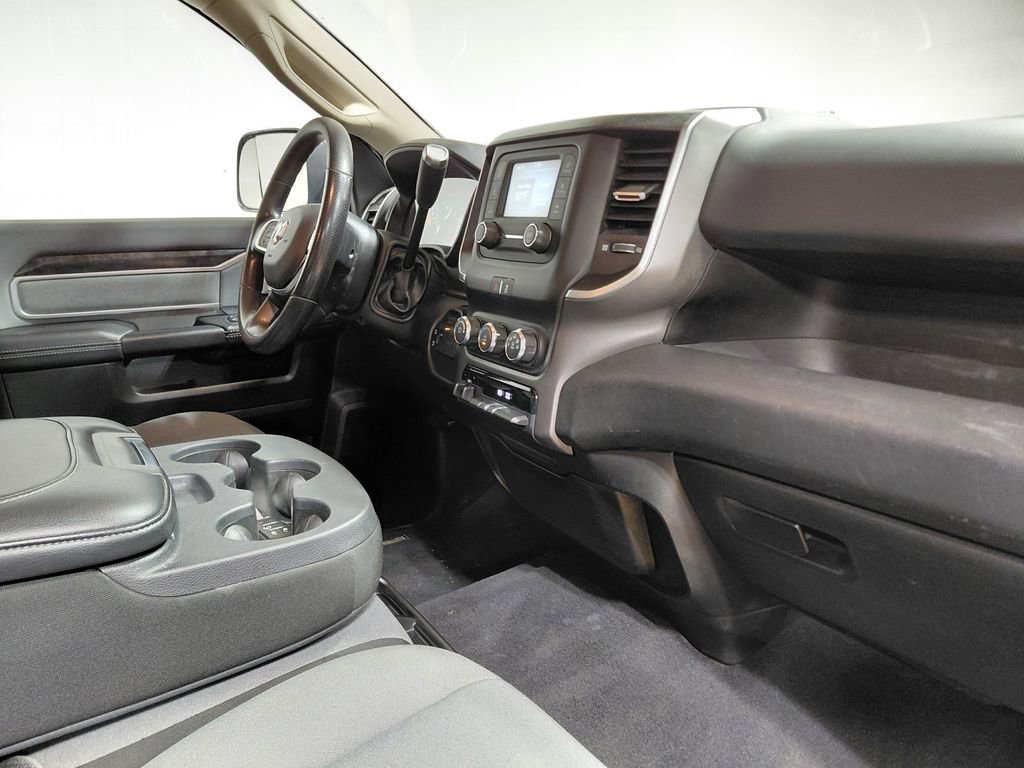 Certified 2019 RAM 3500 Big Horn AWD/4WD image 26