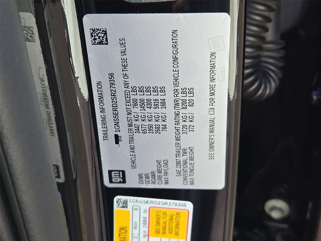 Certified 2025 Chevrolet Suburban RST w/ Sun And Tow Package RWD image 26