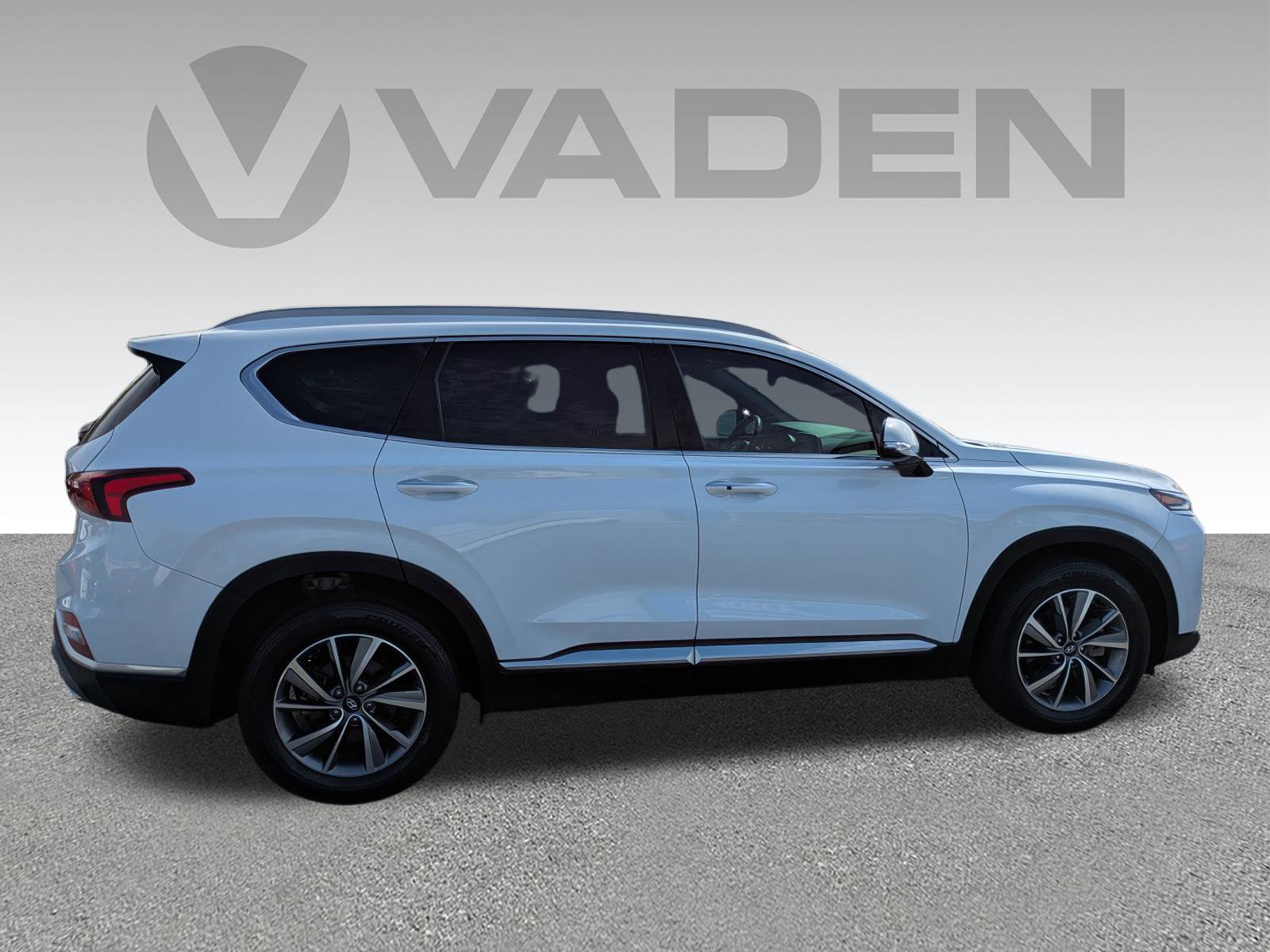 Used 2019 Hyundai Santa Fe Limited image 26