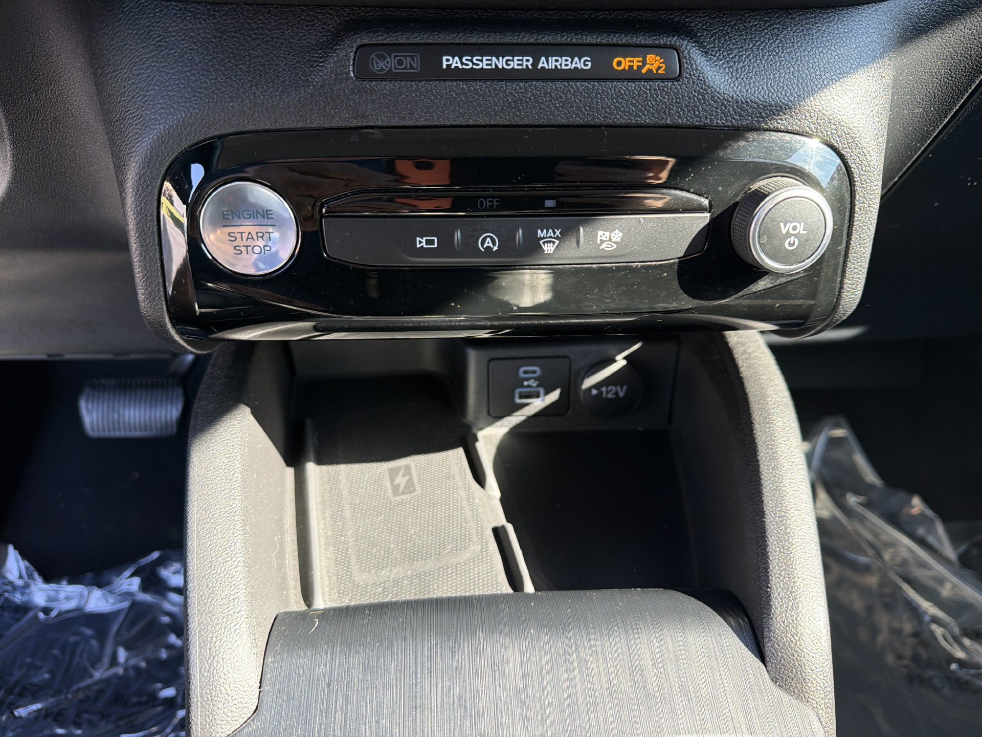Used 2023 Ford Escape Active w/ Tech Pack #2 AWD/4WD image 5