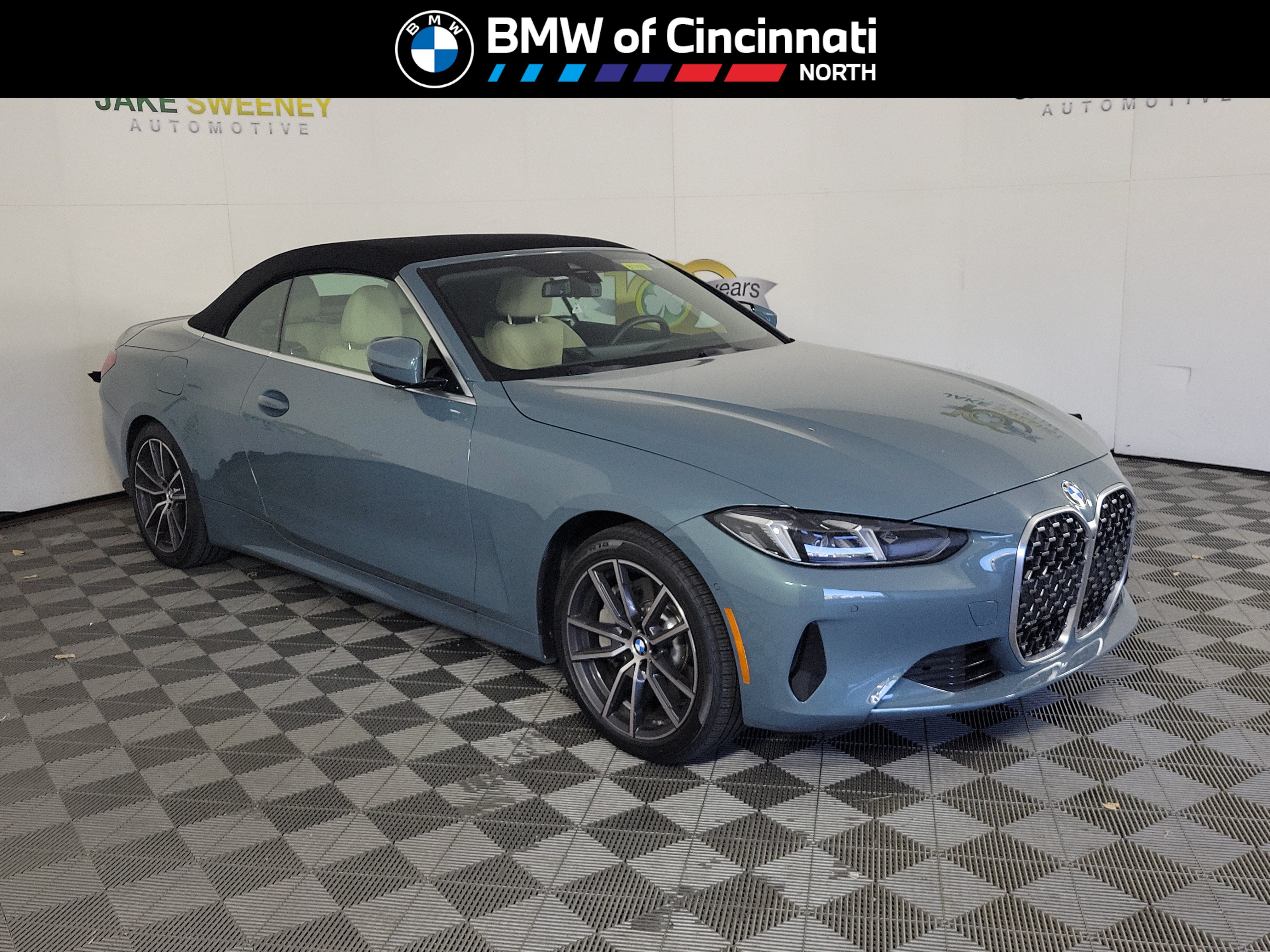 Certified 2025 BMW 430i xDrive Convertible w/ Premium Package AWD/4WD image 1