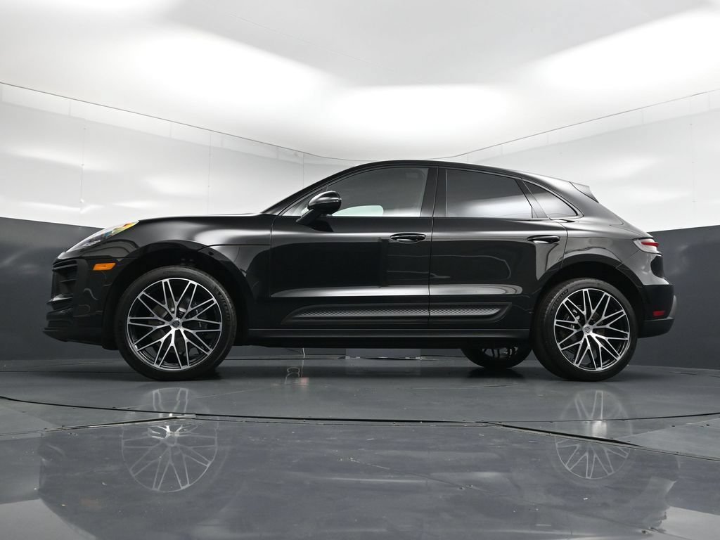 New 2026 Porsche Macan AWD/4WD image 23