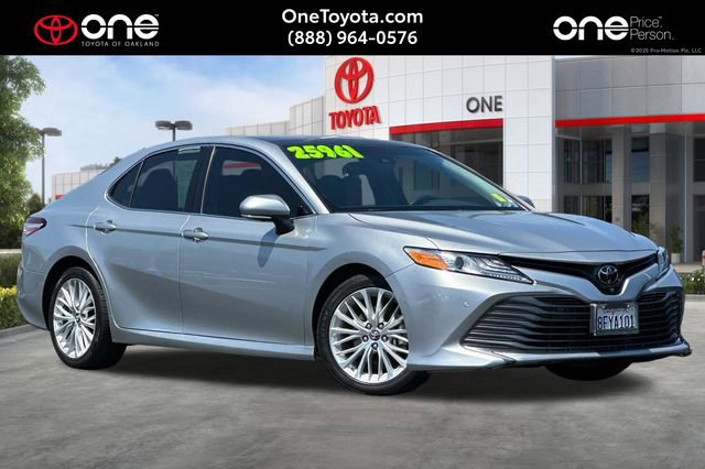 Used 2018 Toyota Camry XLE w/ Driver Assist Package FWD 360° Tour