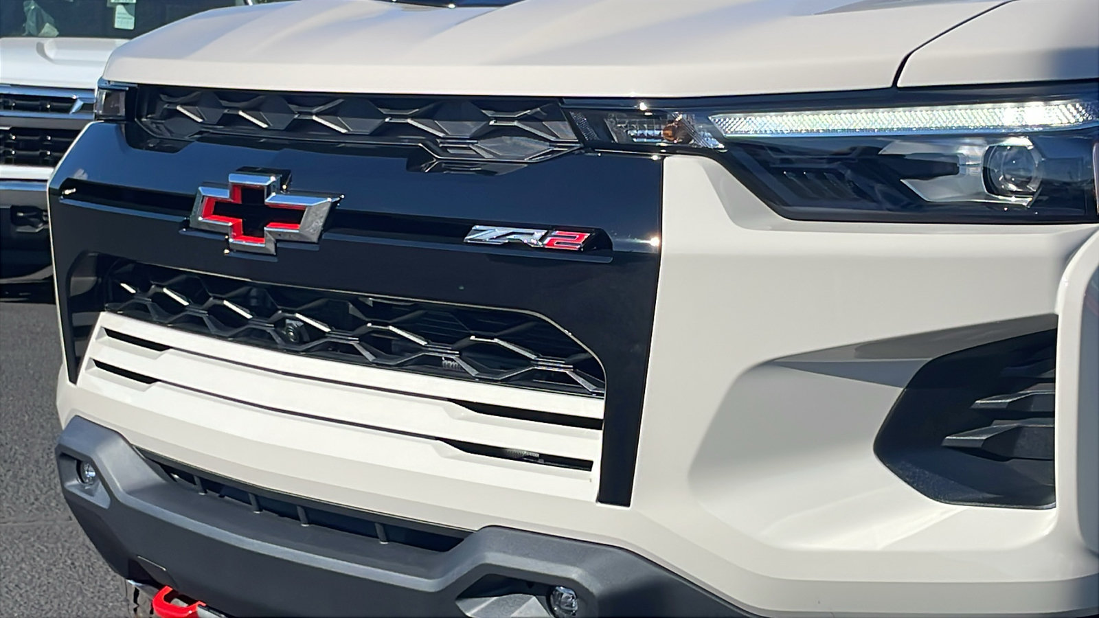 New 2026 Chevrolet Colorado ZR2 w/ Technology Package AWD/4WD image 9