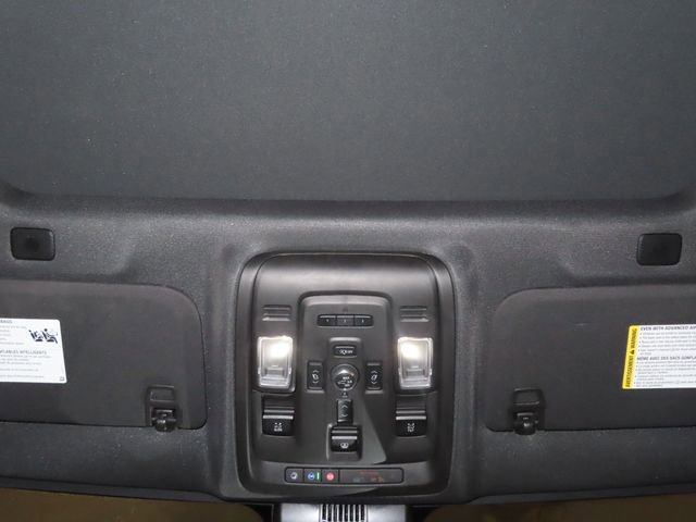 Used 2023 GMC Yukon XL AT4 image 27