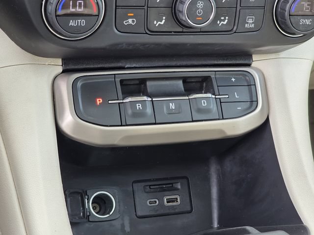 Used 2020 GMC Acadia Denali w/ Trailering Package FWD image 24