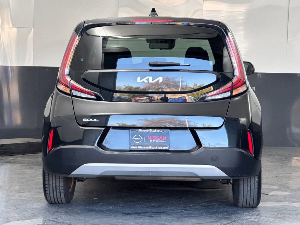 Used 2024 Kia Soul LX w/ Option Group 015 image 4