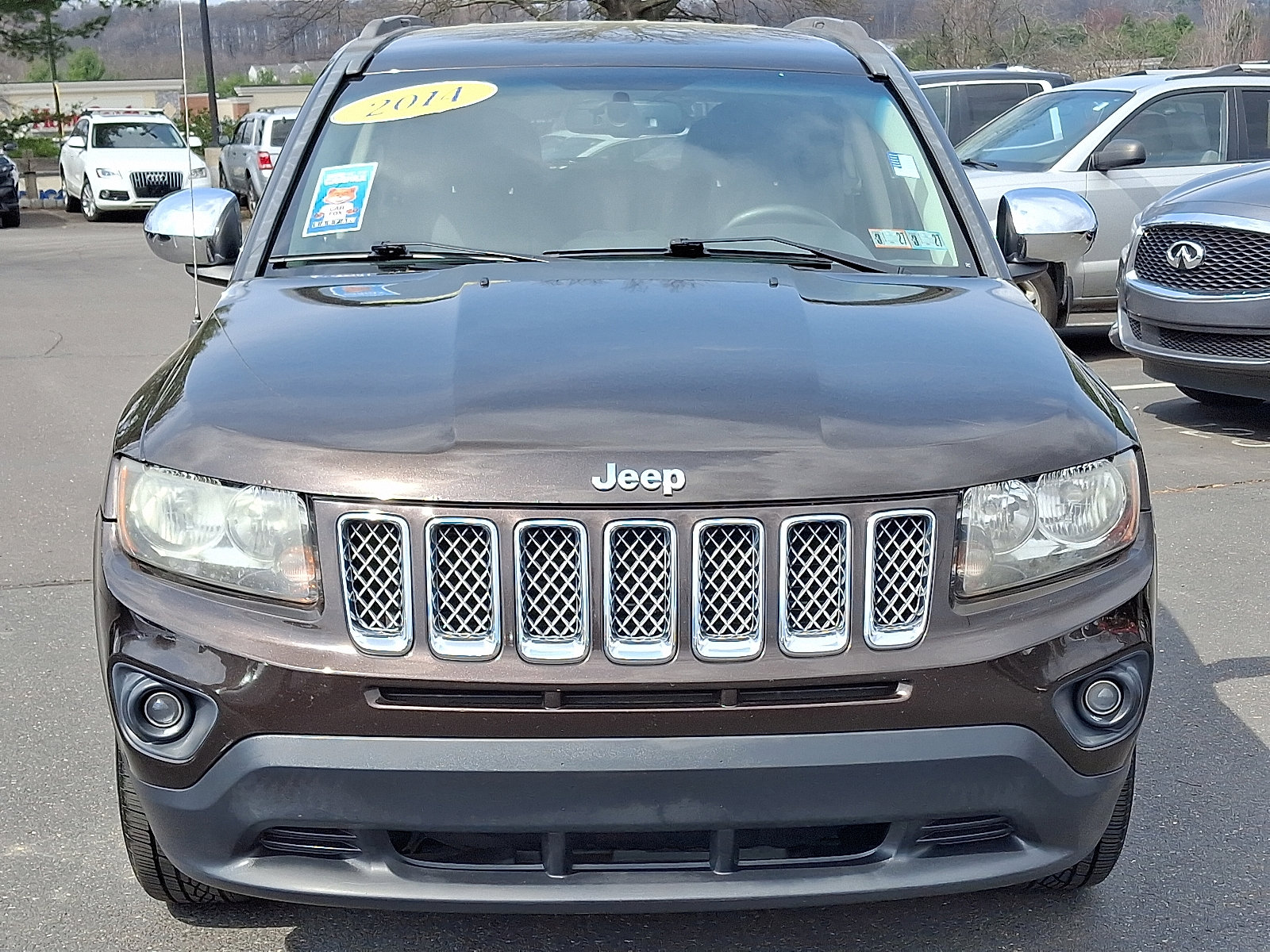 Used 2014 Jeep Compass Latitude w/ Mopar Chrome Accents Group image 2