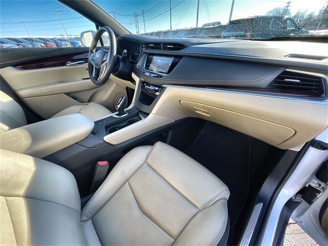 Certified 2018 Cadillac XT5 Premium Luxury image 30