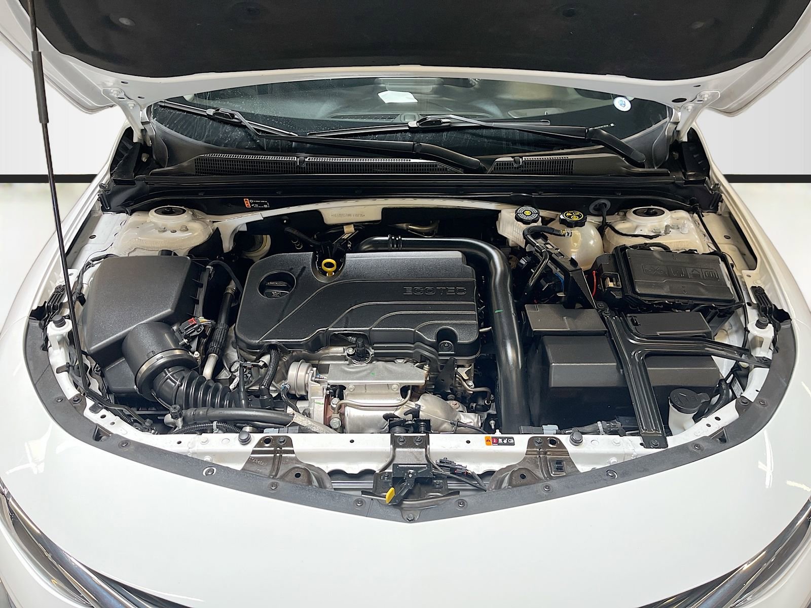 Used 2024 Chevrolet Malibu LT FWD image 29