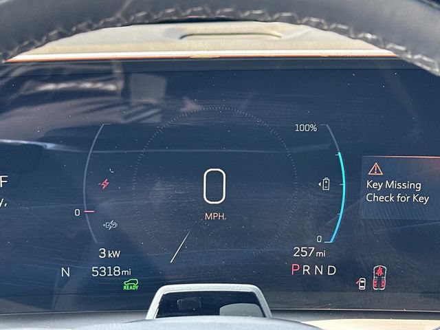 Used 2026 Cadillac Vistiq Sport AWD/4WD image 11