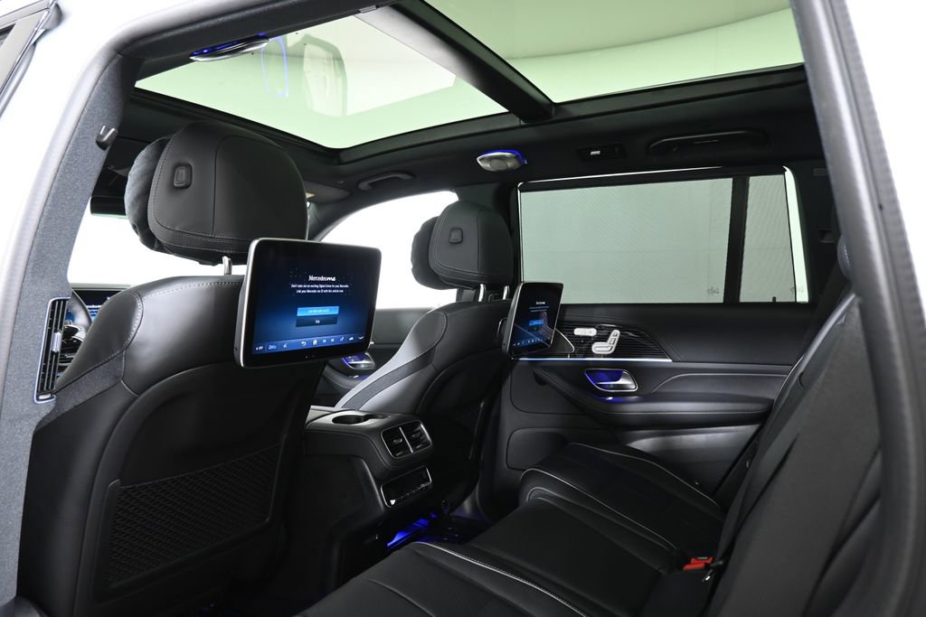 New 2026 Mercedes-Benz GLS 450 4MATIC image 27