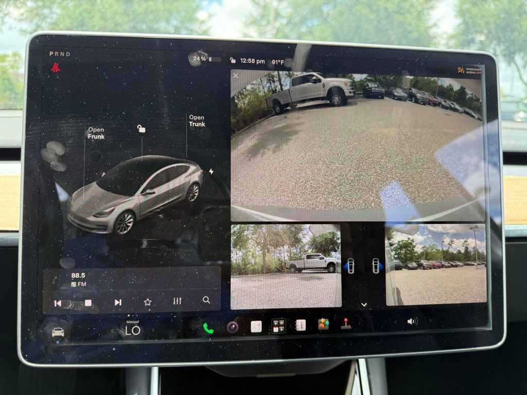 Used 2018 Tesla Model 3 Mid Range RWD image 28