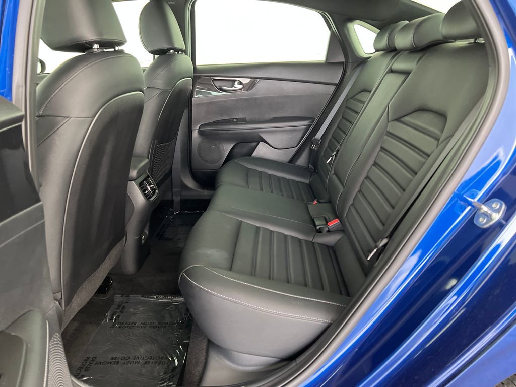 Used 2024 Kia Forte GT-Line w/ GT-Line Premium Package image 27