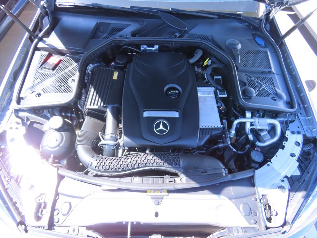 Used 2015 Mercedes-Benz C 300 Sedan image 13