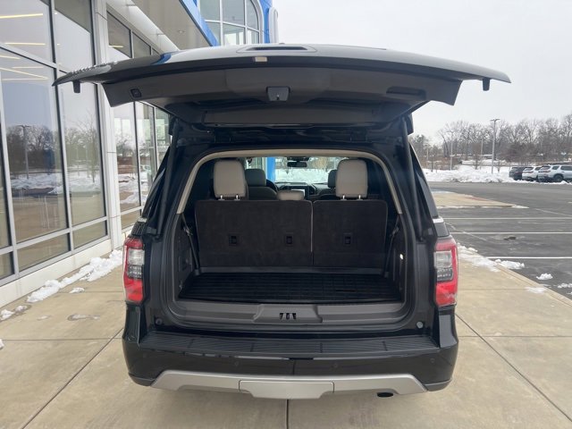 Used 2021 Ford Expedition Limited image 7