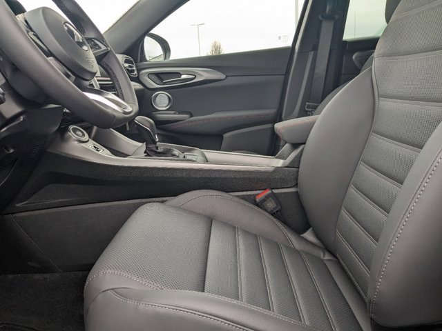 New 2024 Dodge Hornet R/T Plus w/ R/T Blacktop Package image 18